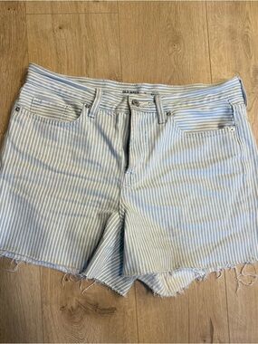Old navy baggy shorts sz10